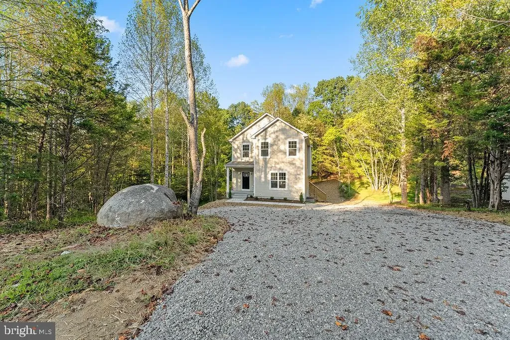 546 Paddock Lane Louisa VA 23093