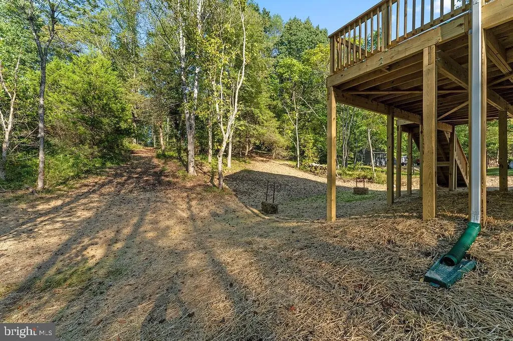 546 Paddock Lane Louisa VA 23093