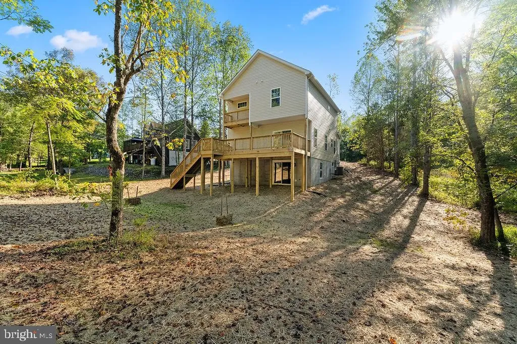 546 Paddock Lane Louisa VA 23093