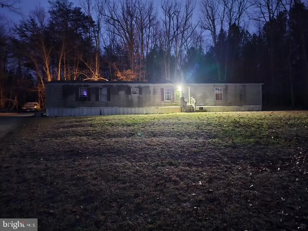 156 Foster Trail Louisa VA 23093