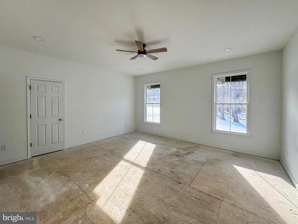 639 Noahs Landing Drive Bumpass VA 23024