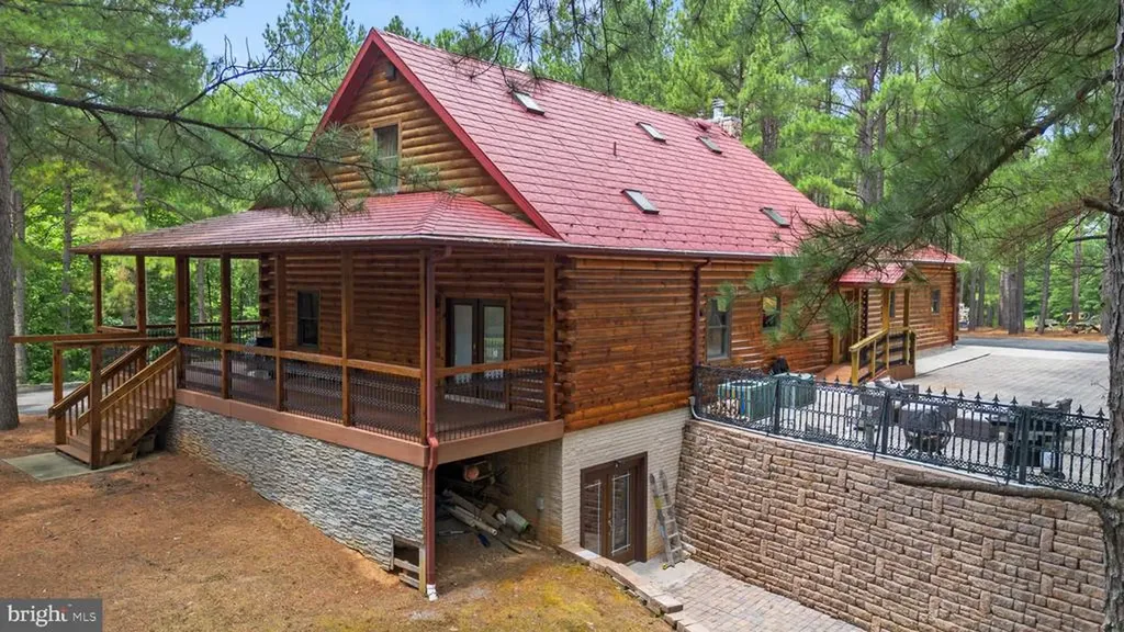 362 Dell Perkins Road Louisa VA 23093