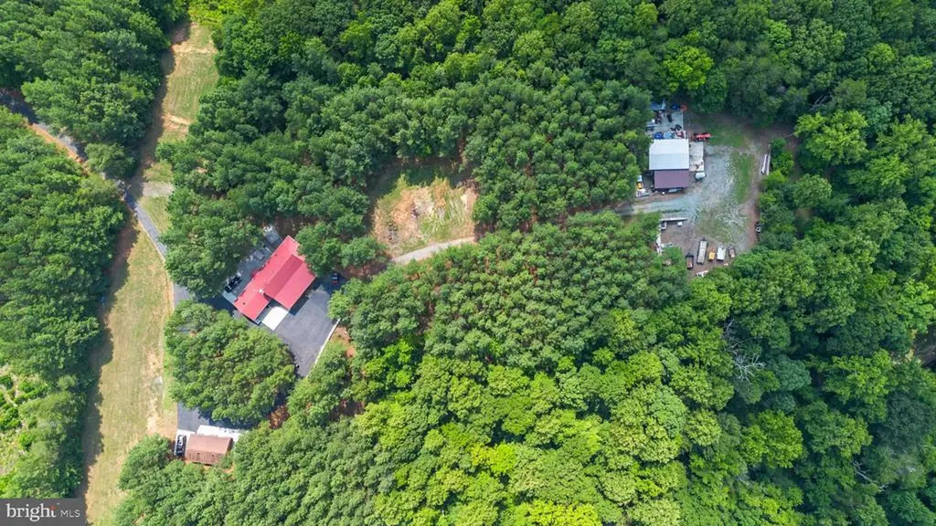 362 Dell Perkins Road Louisa VA 23093