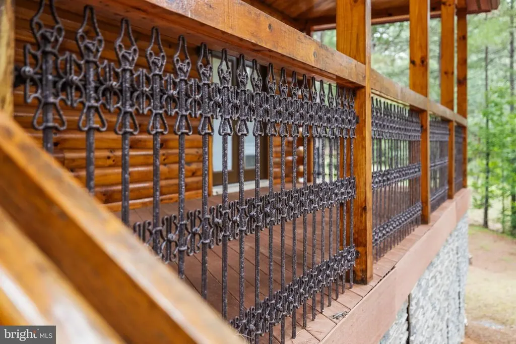 362 Dell Perkins Road Louisa VA 23093