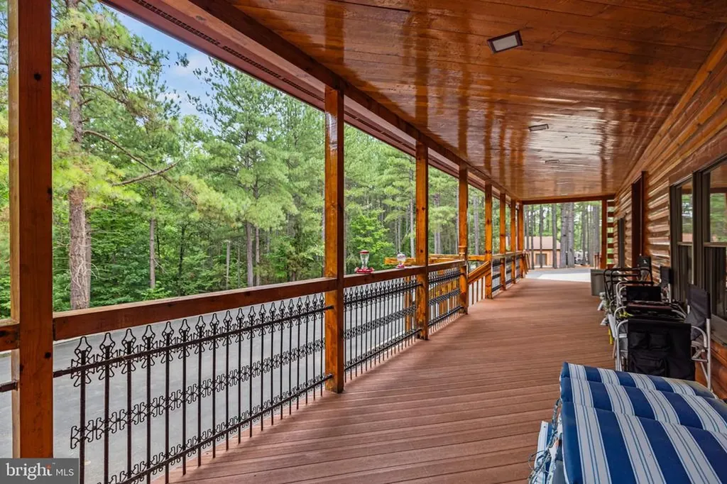 362 Dell Perkins Road Louisa VA 23093