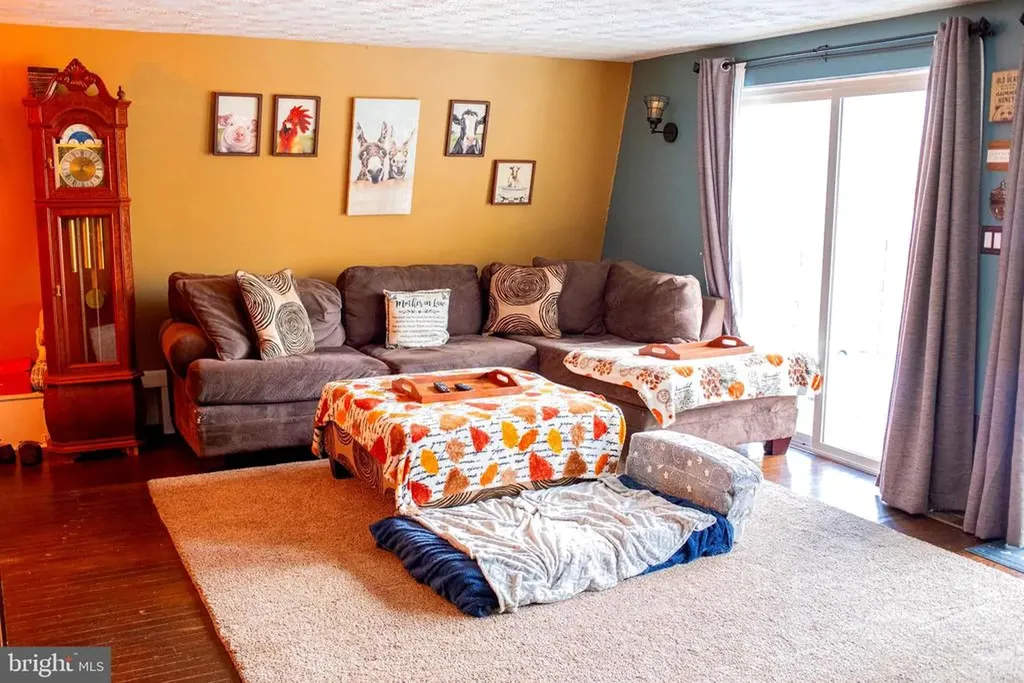 1659 Lakeshore Drive S Louisa VA 23093