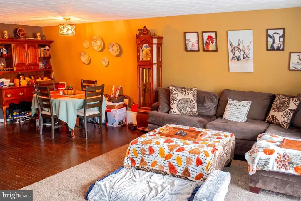 1659 Lakeshore Drive S Louisa VA 23093