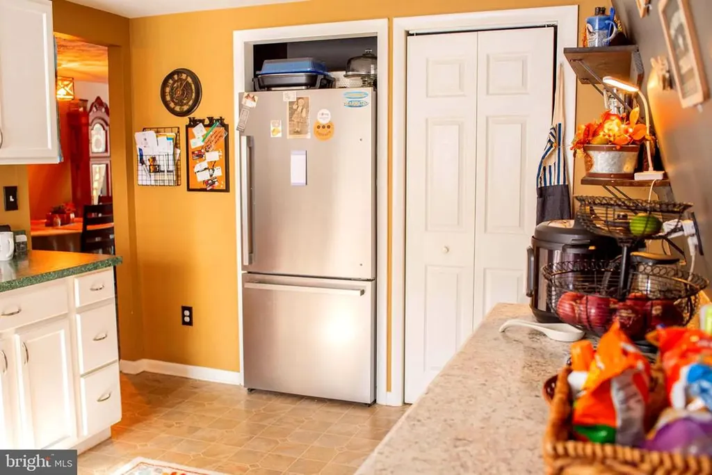 1659 Lakeshore Drive S Louisa VA 23093