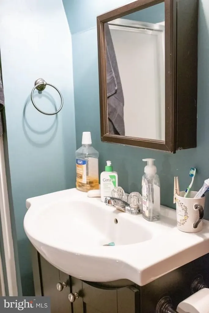 1659 Lakeshore Drive S Louisa VA 23093