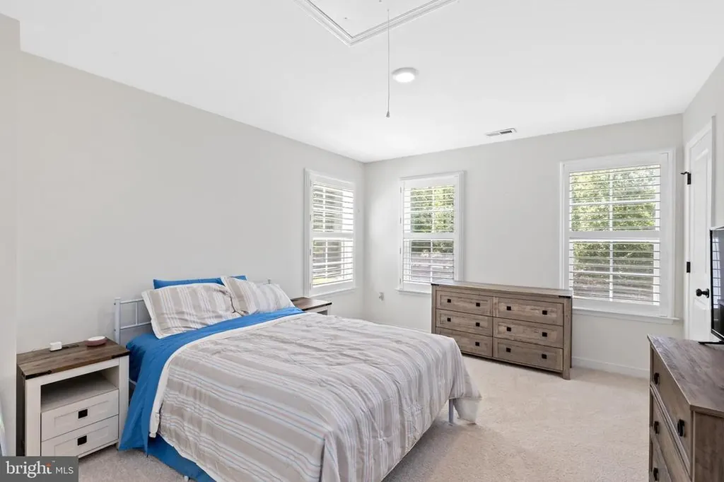 296 Robbie Road Bumpass VA 23024