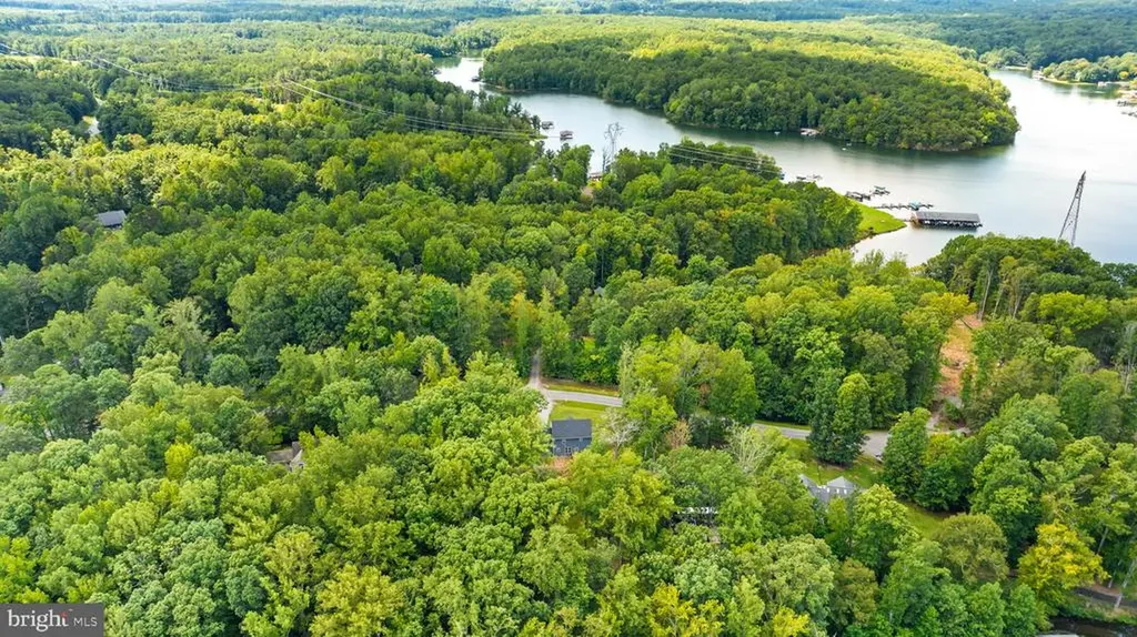 296 Robbie Road Bumpass VA 23024