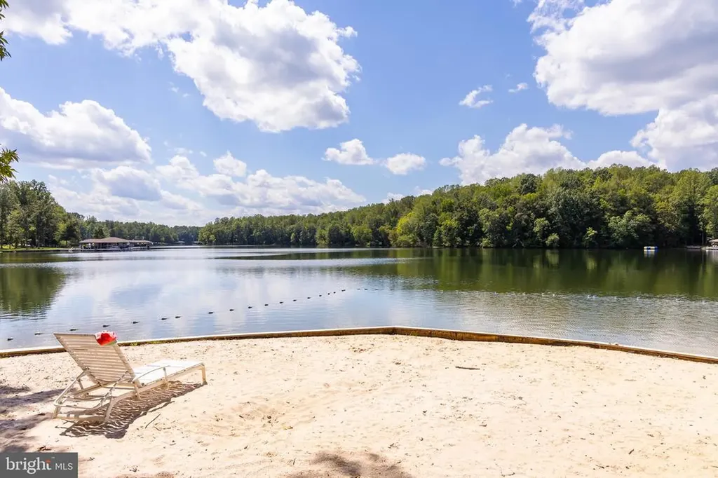 296 Robbie Road Bumpass VA 23024