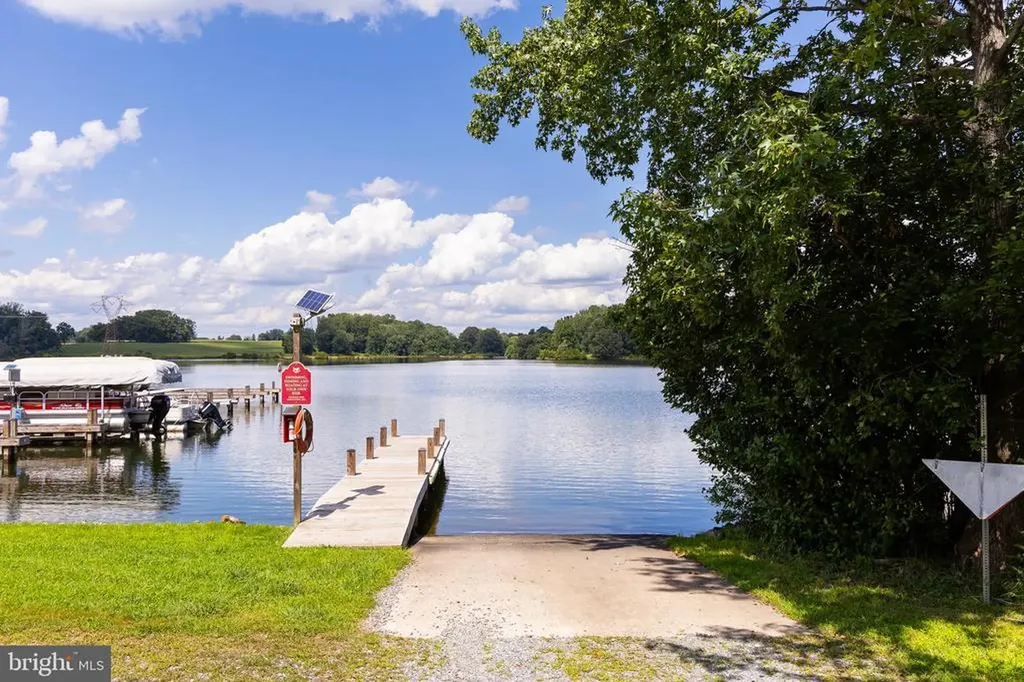 296 Robbie Road Bumpass VA 23024