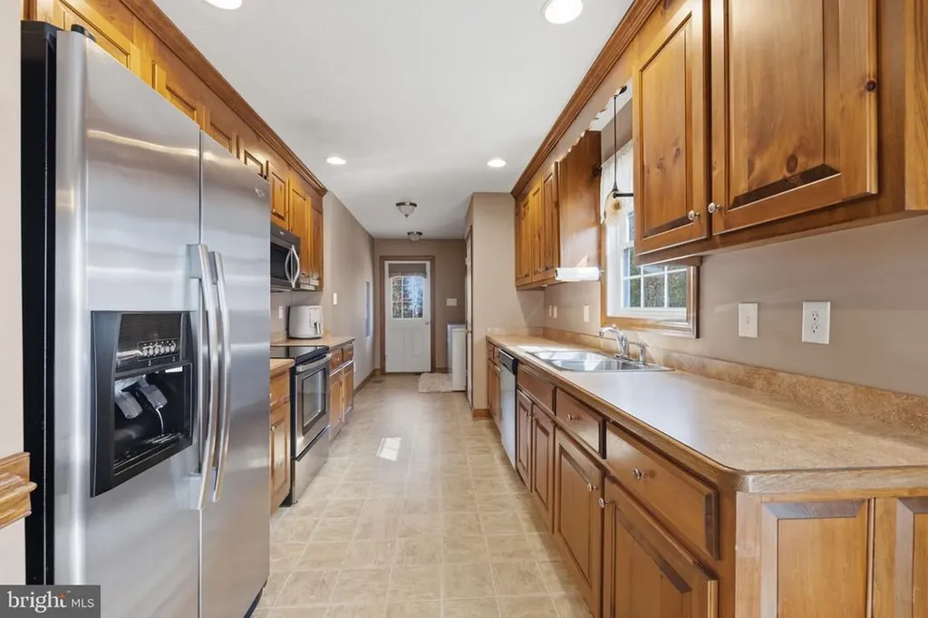 181 Winding Ridge Way Bumpass VA 23024