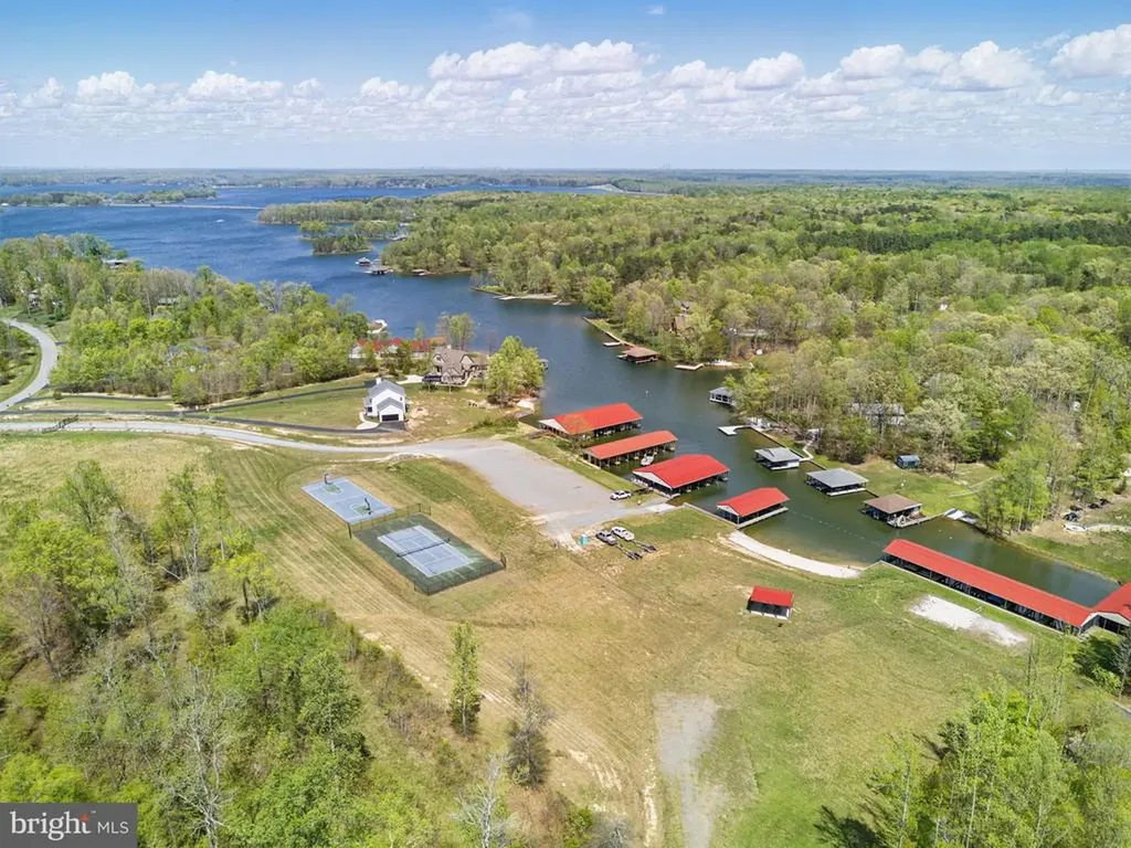 195 Promise Lane Bumpass VA 23024