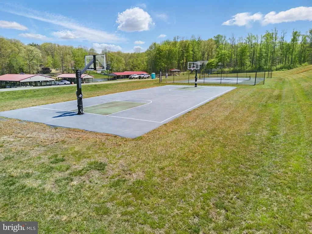 195 Promise Lane Bumpass VA 23024