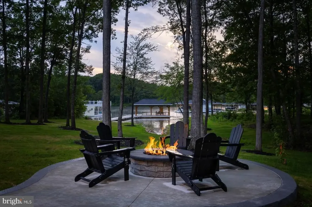 764 Noahs Landing Drive Bumpass VA 23024