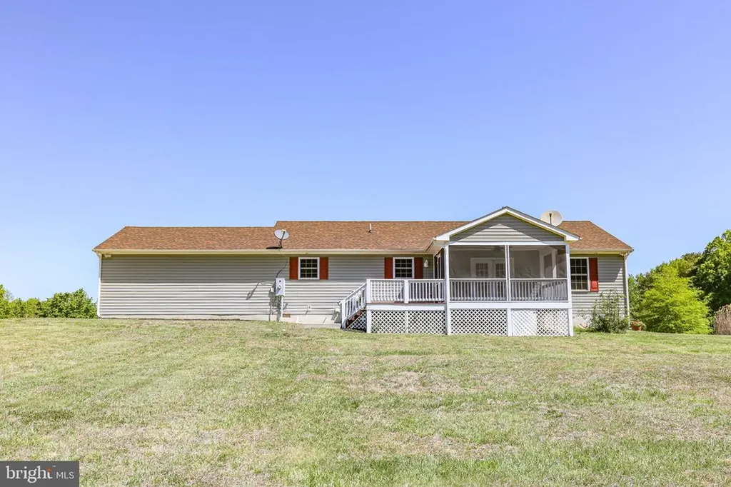 33 Austin Way Bumpass VA 23024