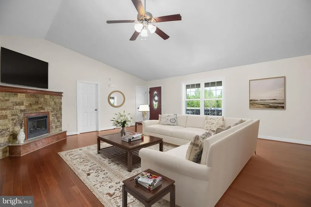 33 Austin Way Bumpass VA 23024