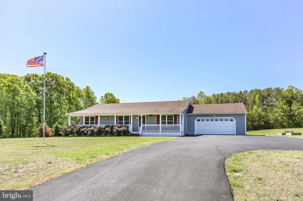 33 Austin Way Bumpass VA 23024