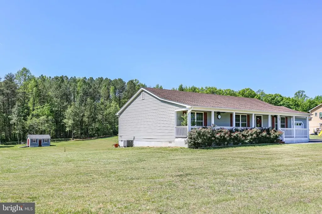 33 Austin Way Bumpass VA 23024