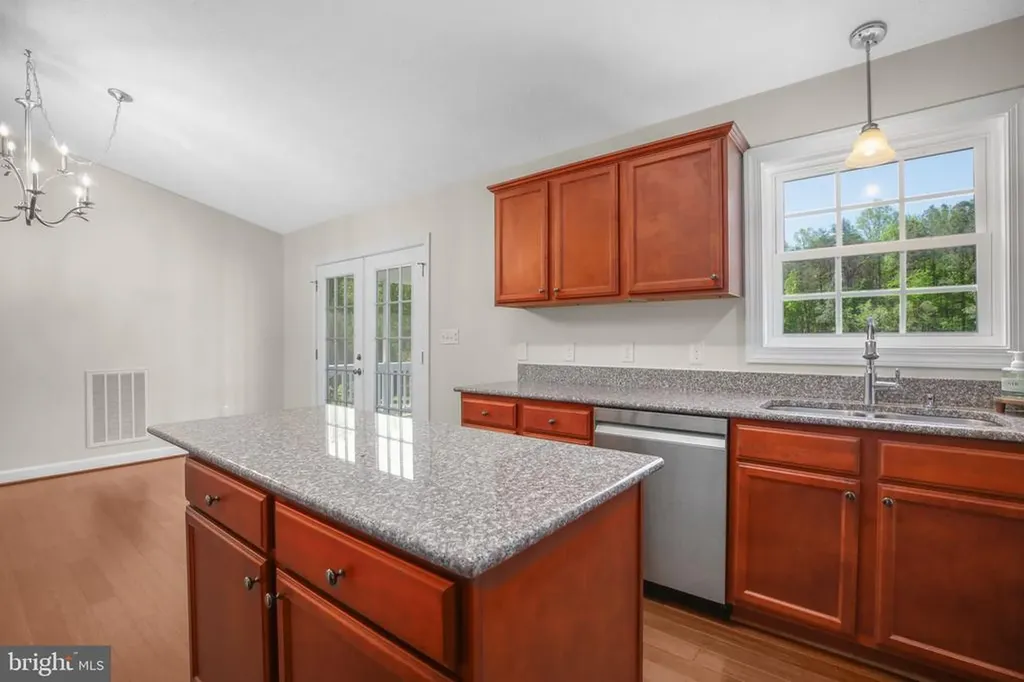 33 Austin Way Bumpass VA 23024