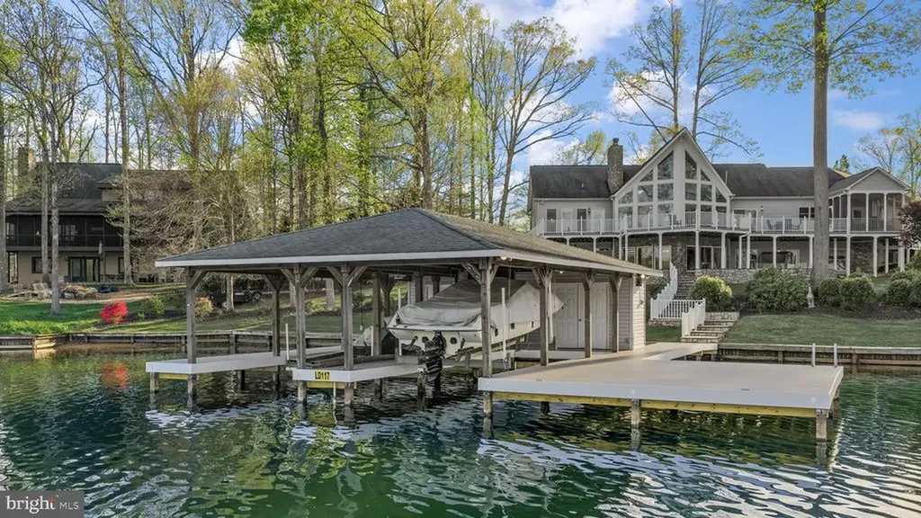 544 Ark Avenue Bumpass VA 23024