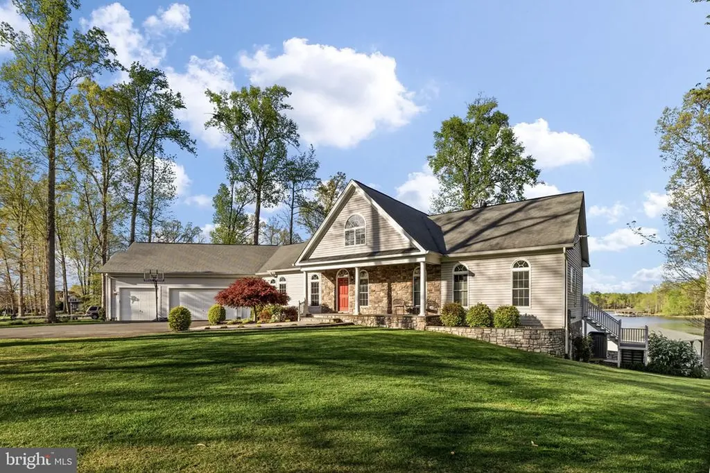 544 Ark Avenue Bumpass VA 23024