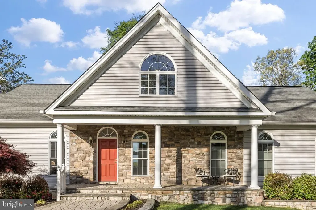 544 Ark Avenue Bumpass VA 23024