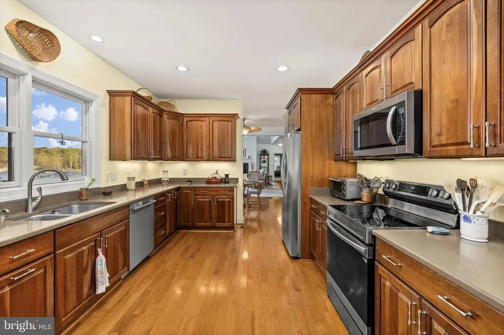 544 Ark Avenue Bumpass VA 23024