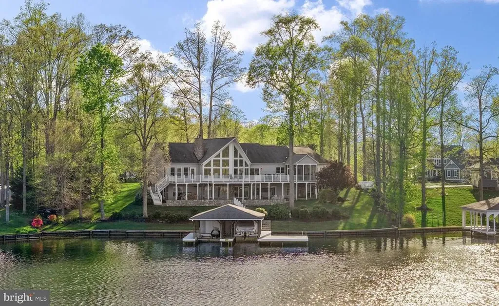 544 Ark Avenue Bumpass VA 23024