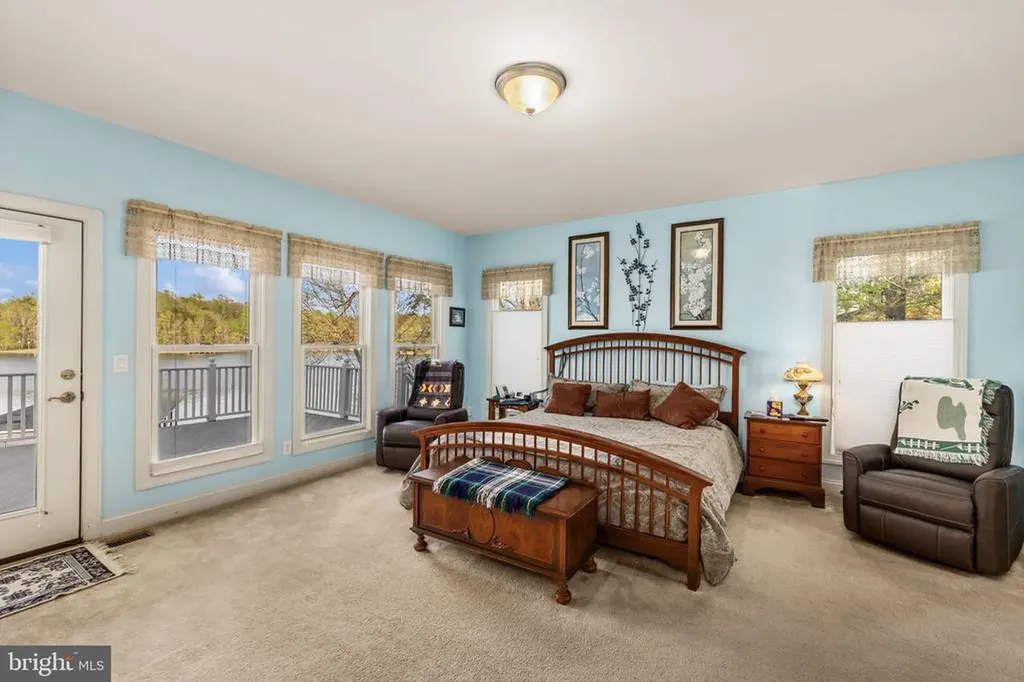 544 Ark Avenue Bumpass VA 23024