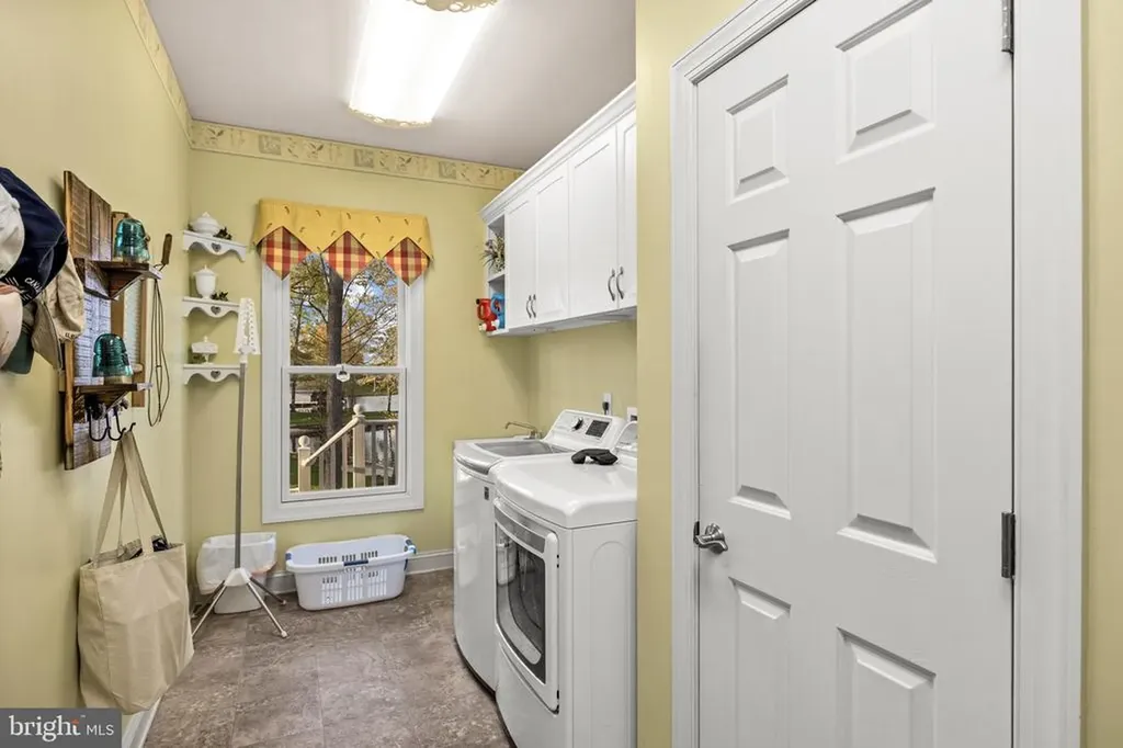 544 Ark Avenue Bumpass VA 23024