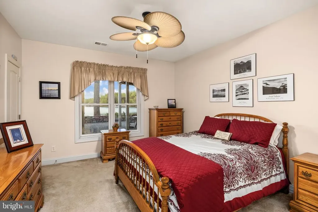 544 Ark Avenue Bumpass VA 23024