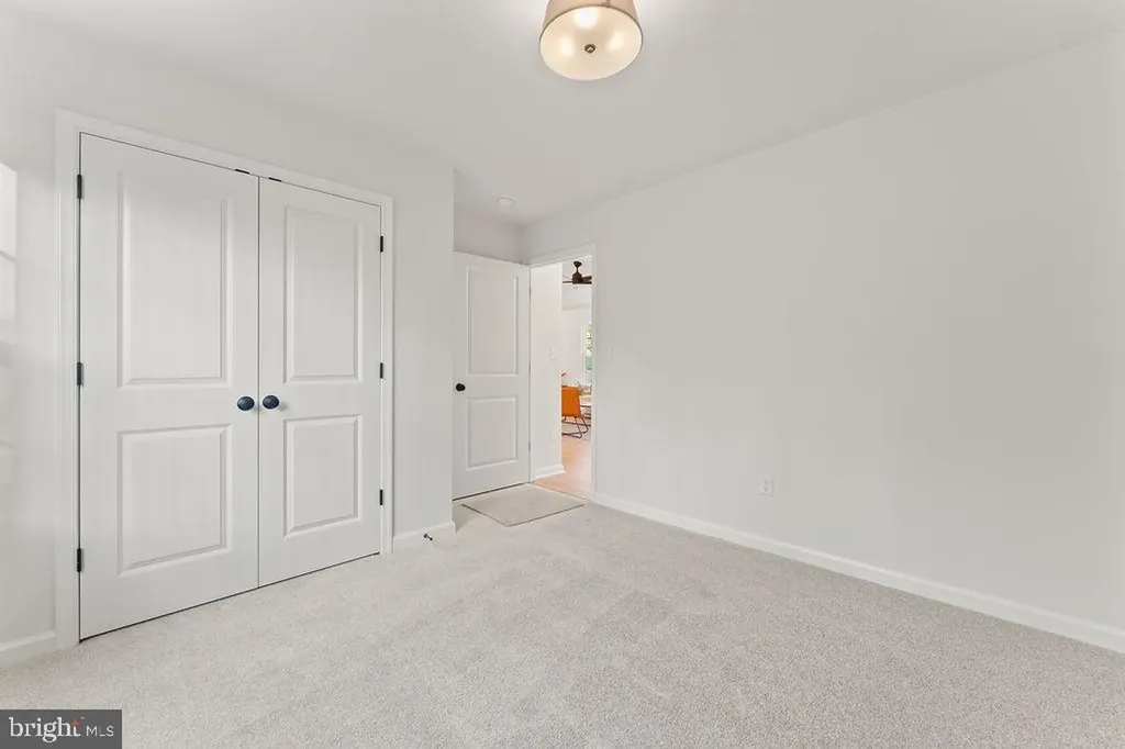 729 Vawter Corner Road Louisa VA 23093