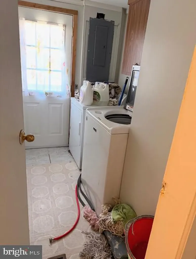 987 Eastham Road Bumpass VA 23024