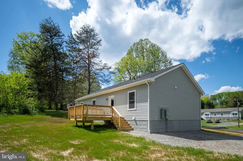 264 Dogwood Drive Louisa VA 23093