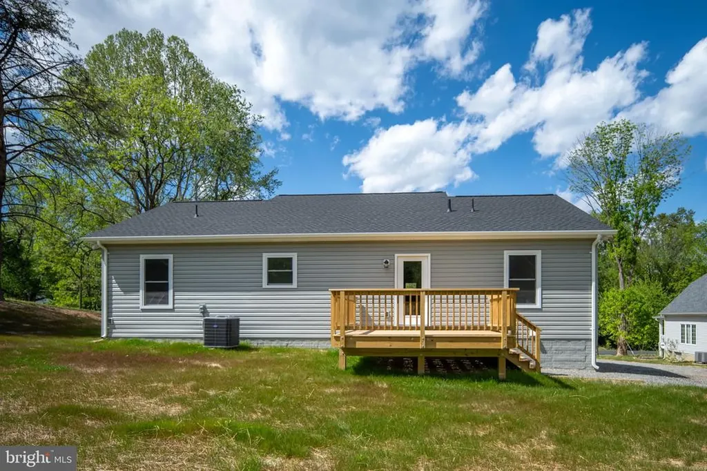 264 Dogwood Drive Louisa VA 23093