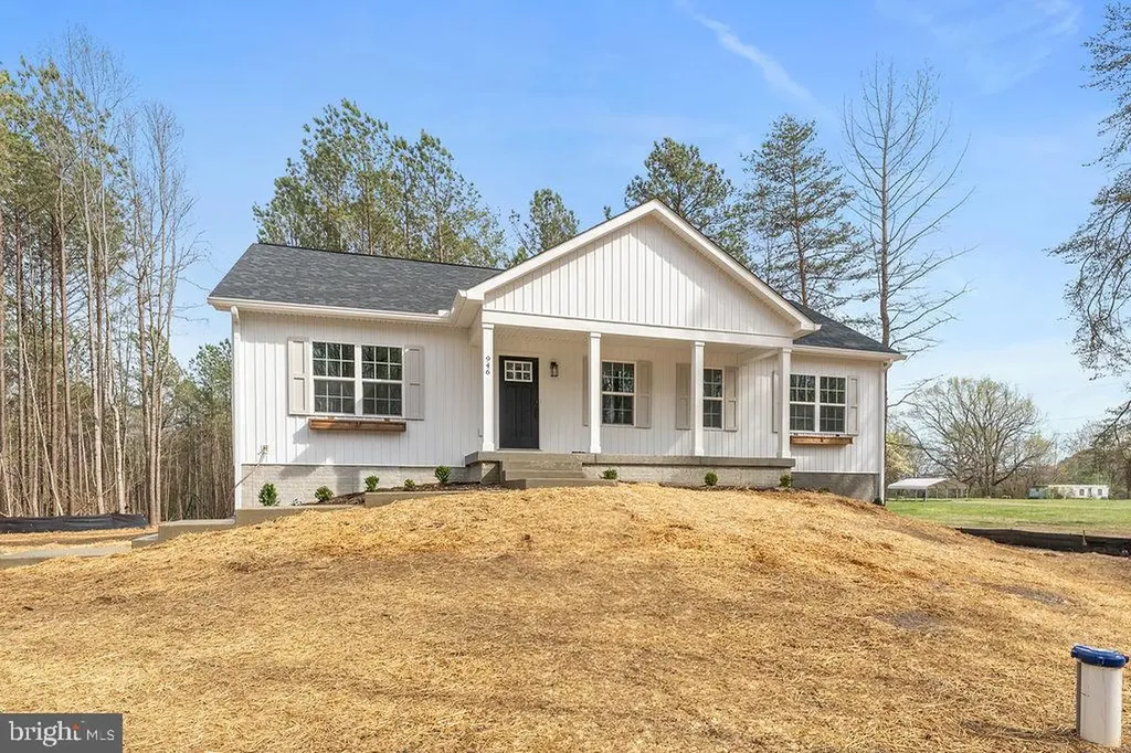 946 Pottiesville Road Bumpass VA 23024