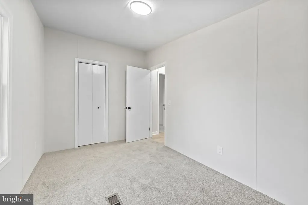 3367 Davis Highway Louisa VA 23093