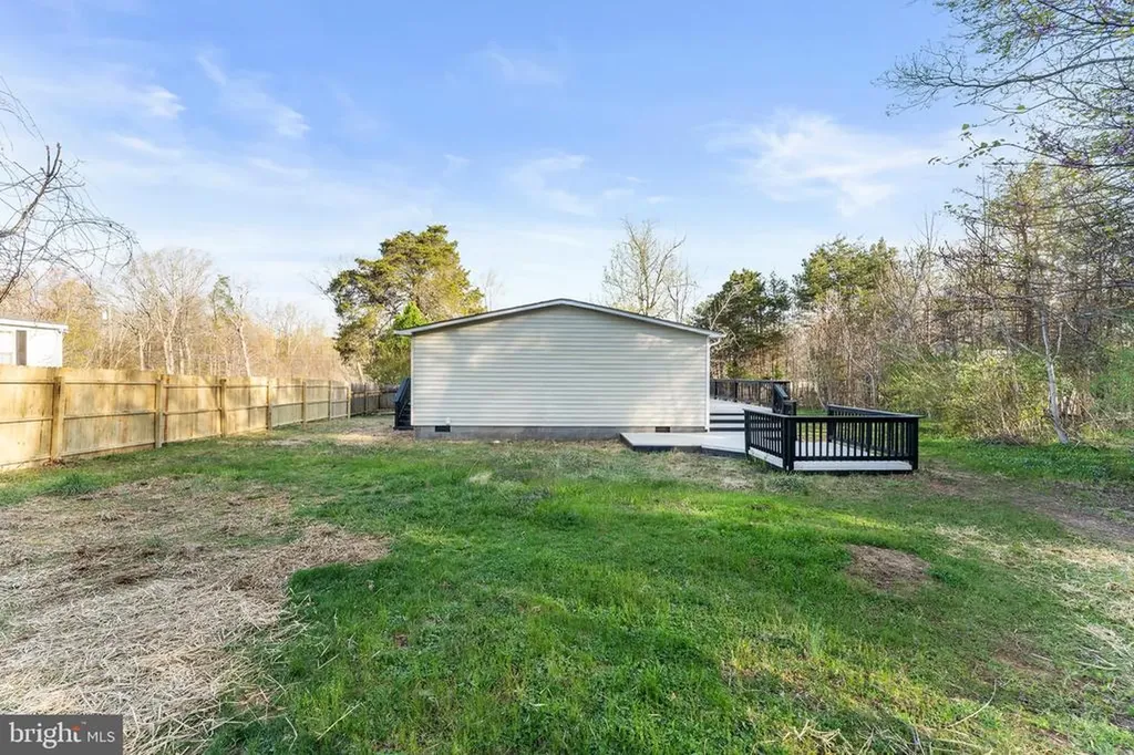 3367 Davis Highway Louisa VA 23093
