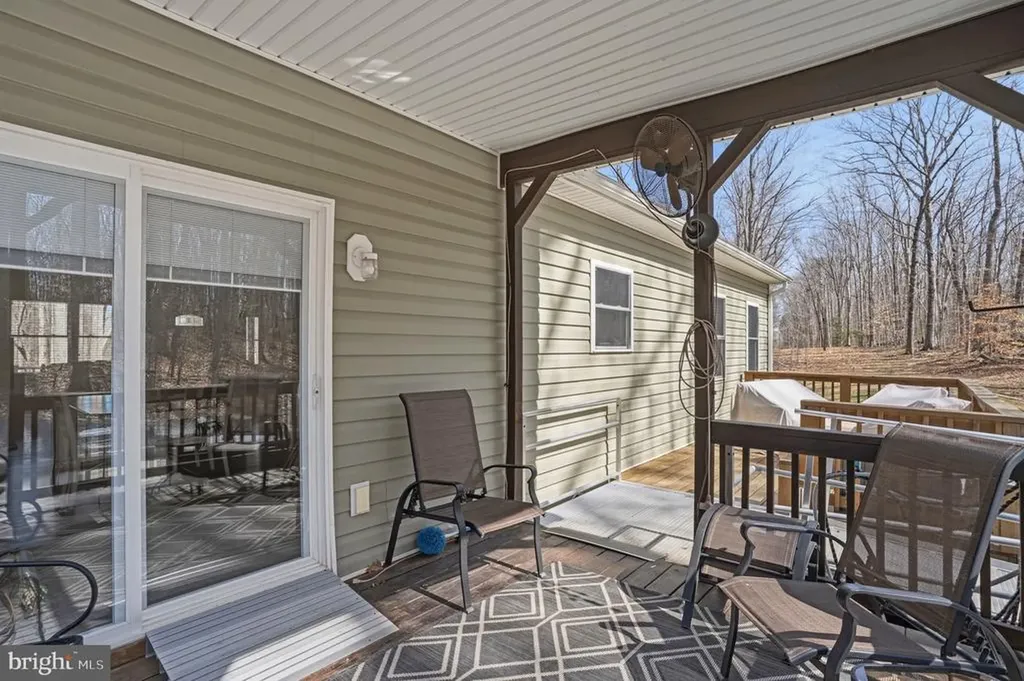 216 Cooke Lane Bumpass VA 23024