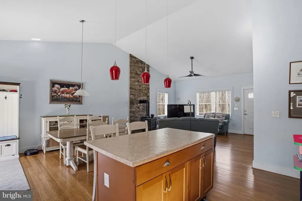 216 Cooke Lane Bumpass VA 23024