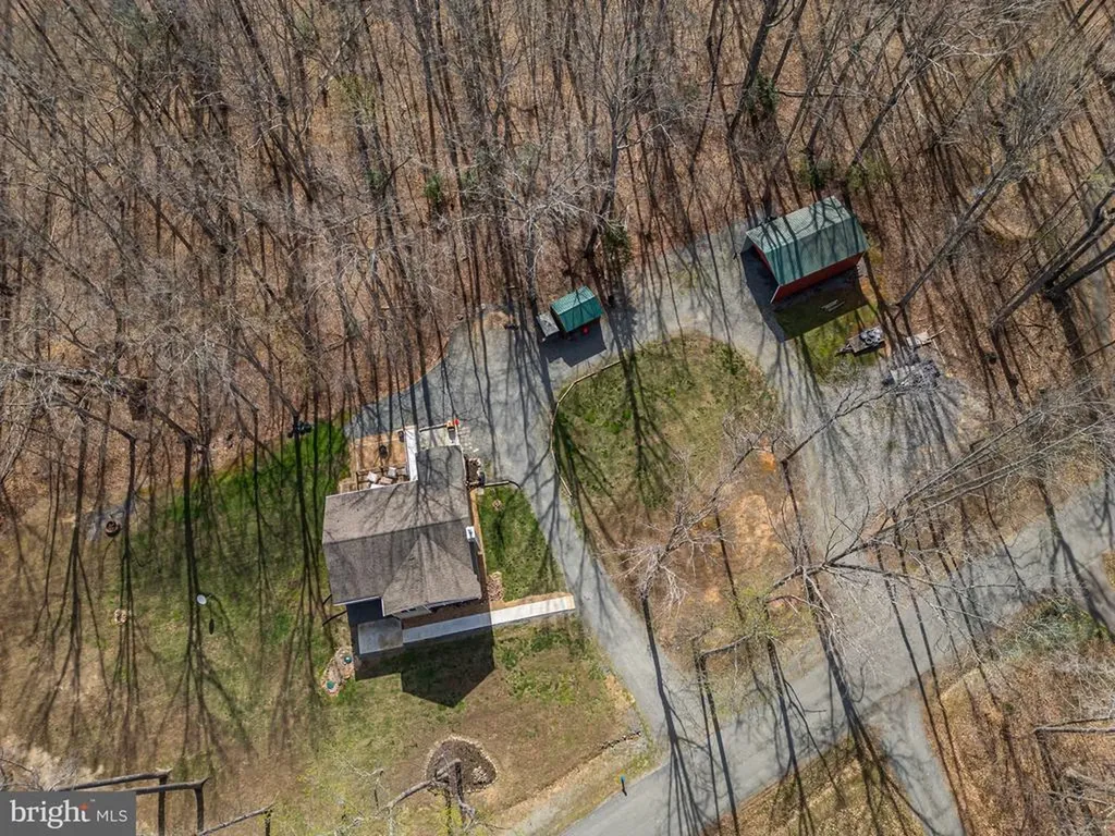 216 Cooke Lane Bumpass VA 23024