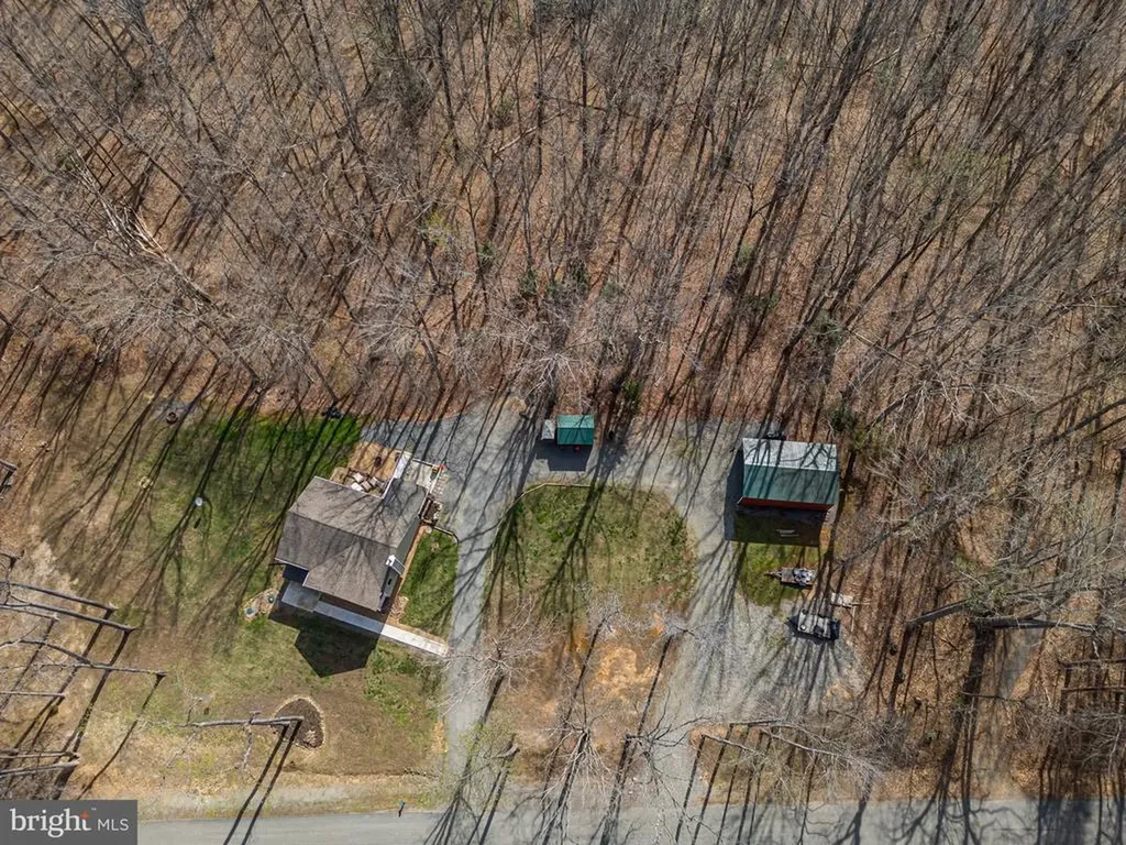 216 Cooke Lane Bumpass VA 23024