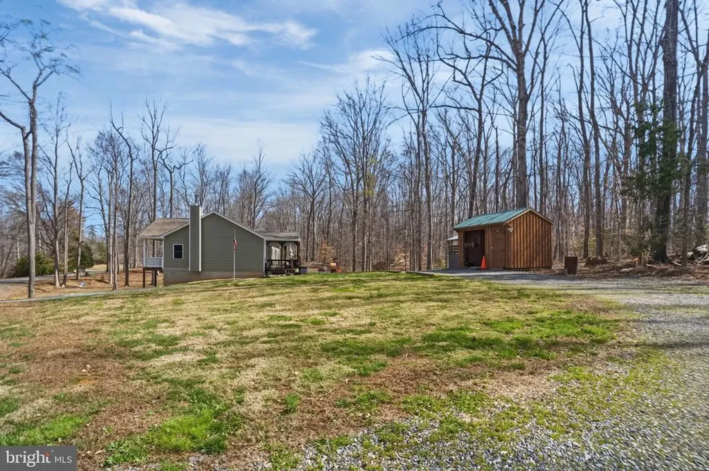 216 Cooke Lane Bumpass VA 23024
