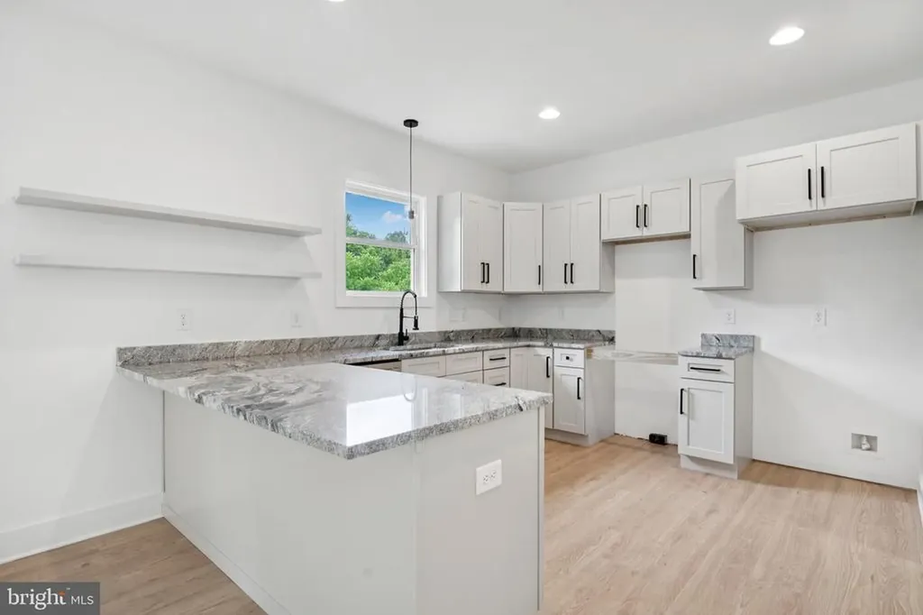 425 Palomino Drive Louisa VA 23093