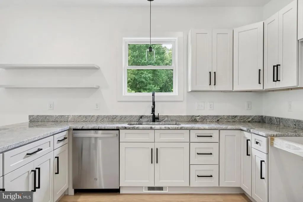 425 Palomino Drive Louisa VA 23093