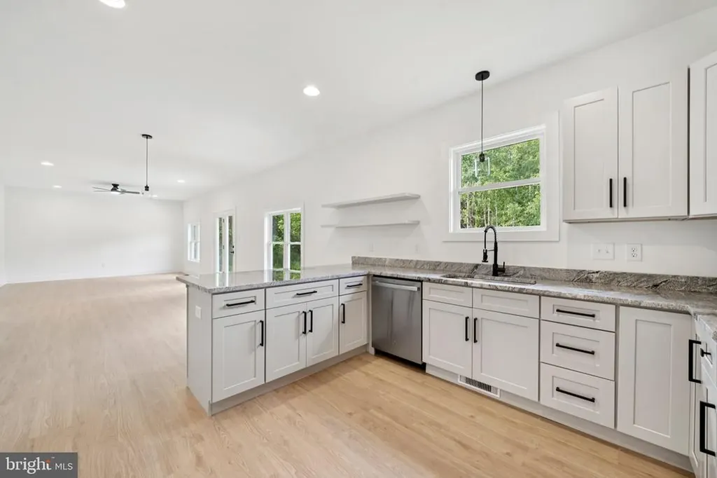 425 Palomino Drive Louisa VA 23093