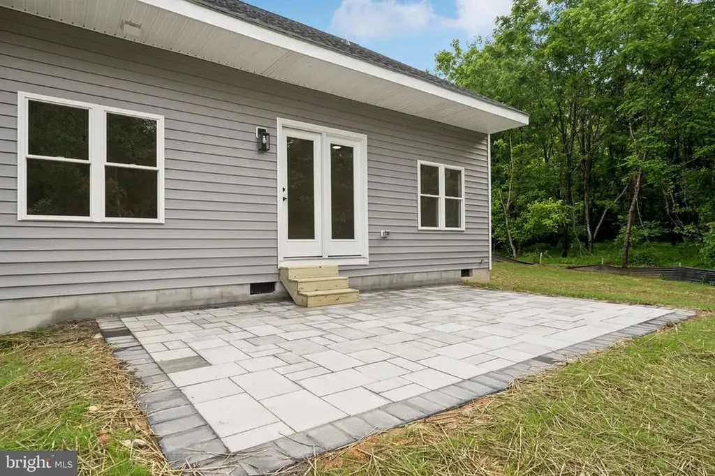 425 Palomino Drive Louisa VA 23093